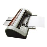 Cortador semiautomático de tarjetas de presentación (85 x 55 mm)